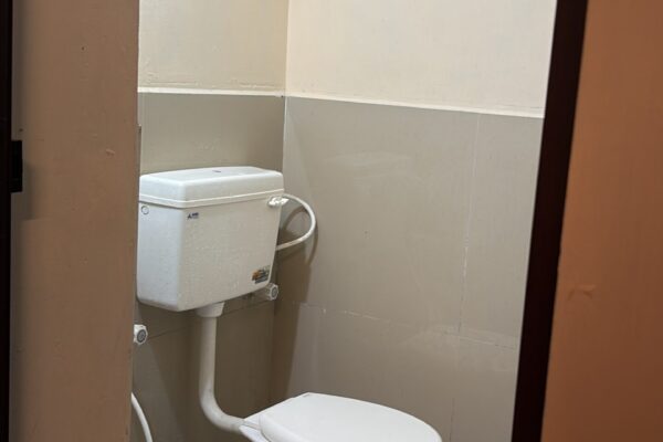 82F1F7CA-5437-4C8C-8E0B-0BBDE23FE815